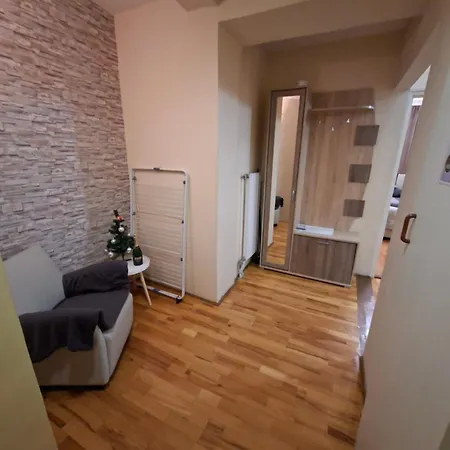 Szent Janos Vendeghaz *