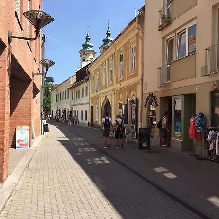 Szent János Apartman Eger